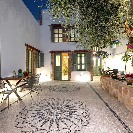 Villa Del Capo Suites Rhodes City ภายนอก รูปภาพ