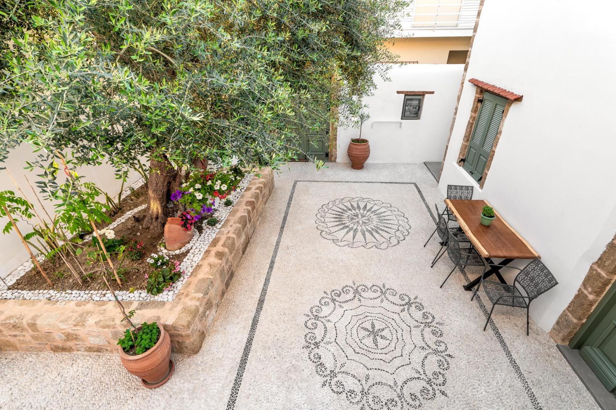 Villa Del Capo Suites Rhodes City ภายนอก รูปภาพ