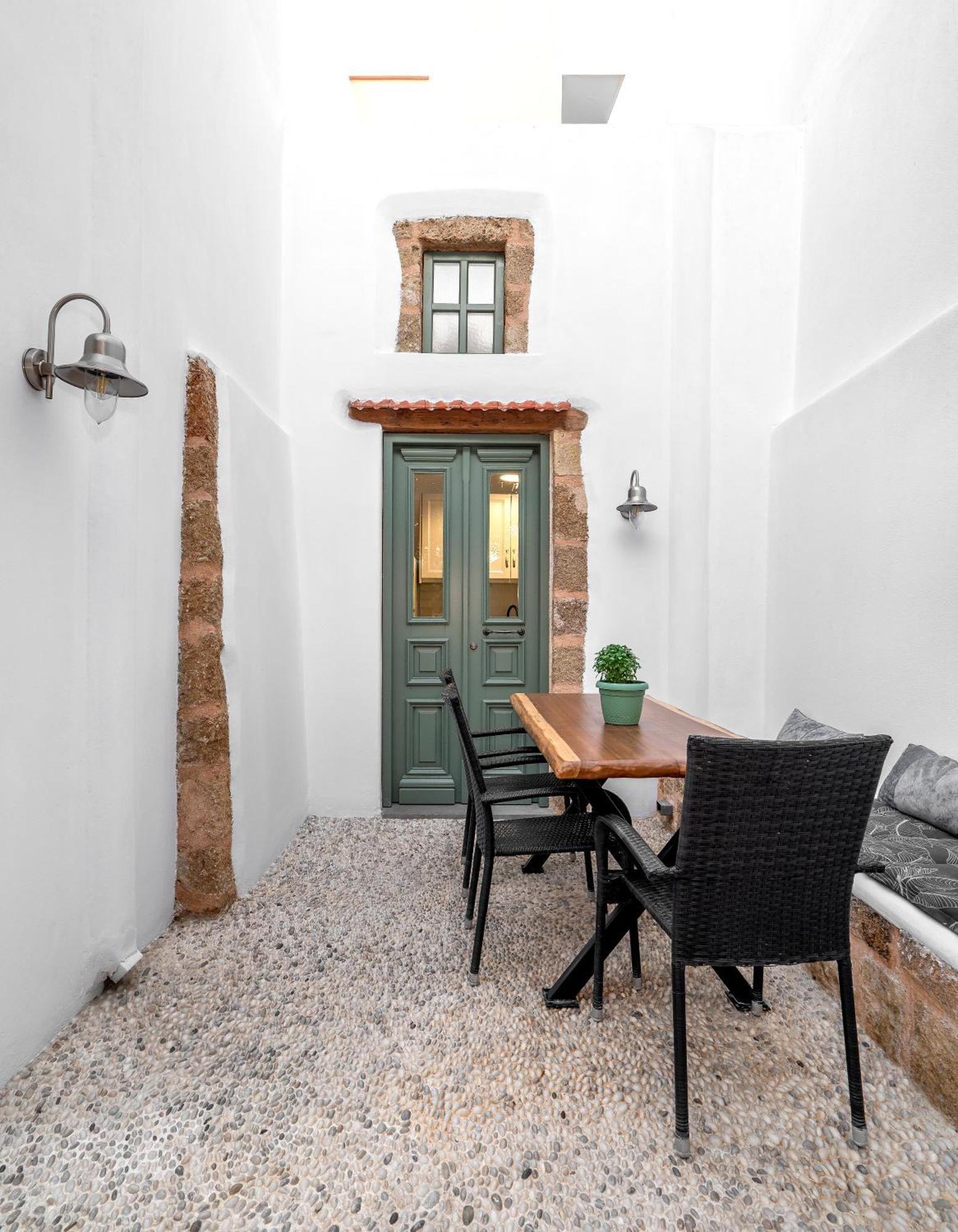 Villa Del Capo Suites Rhodes City ภายนอก รูปภาพ